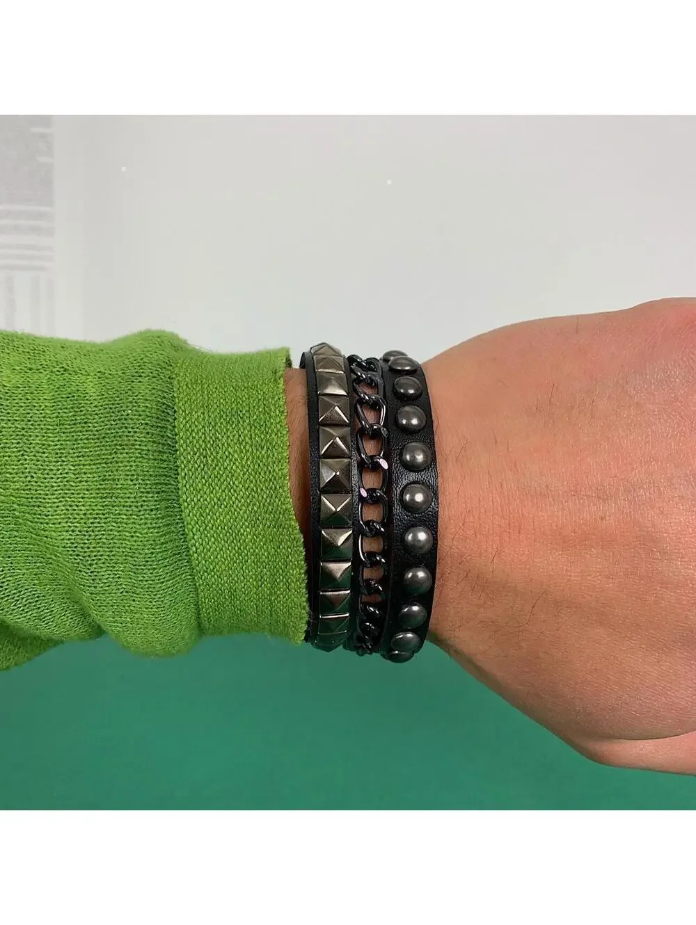 Grunge Y2K style Black and silver studded spike bracelet set